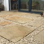 decorative stone for gardens